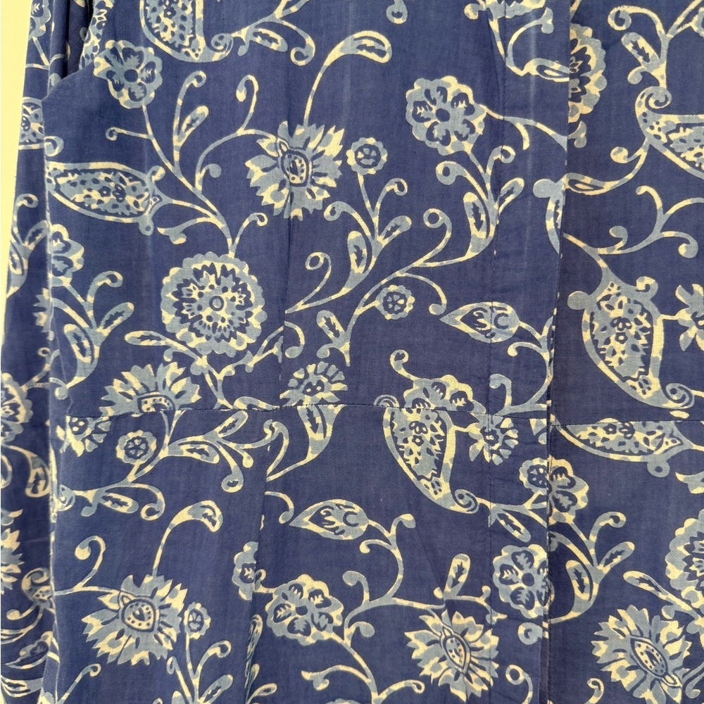 Julia Amory shirt dress blue and white floral size Medium - Picture 3 of 5